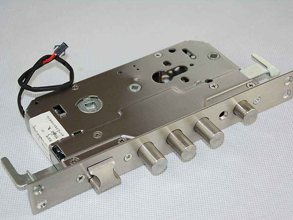 宿城24小时上门开锁公司